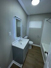 7051 E 11th St in Indianapolis, IN - Building Photo - Building Photo