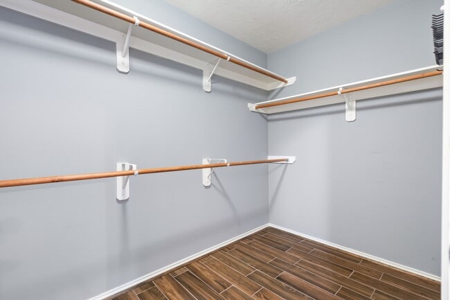 property at 26 S Vesper Bend Cir