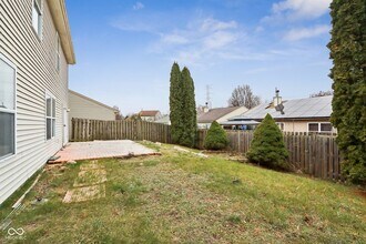 5344 Arbor Creek Dr in Indianapolis, IN - Building Photo - Building Photo