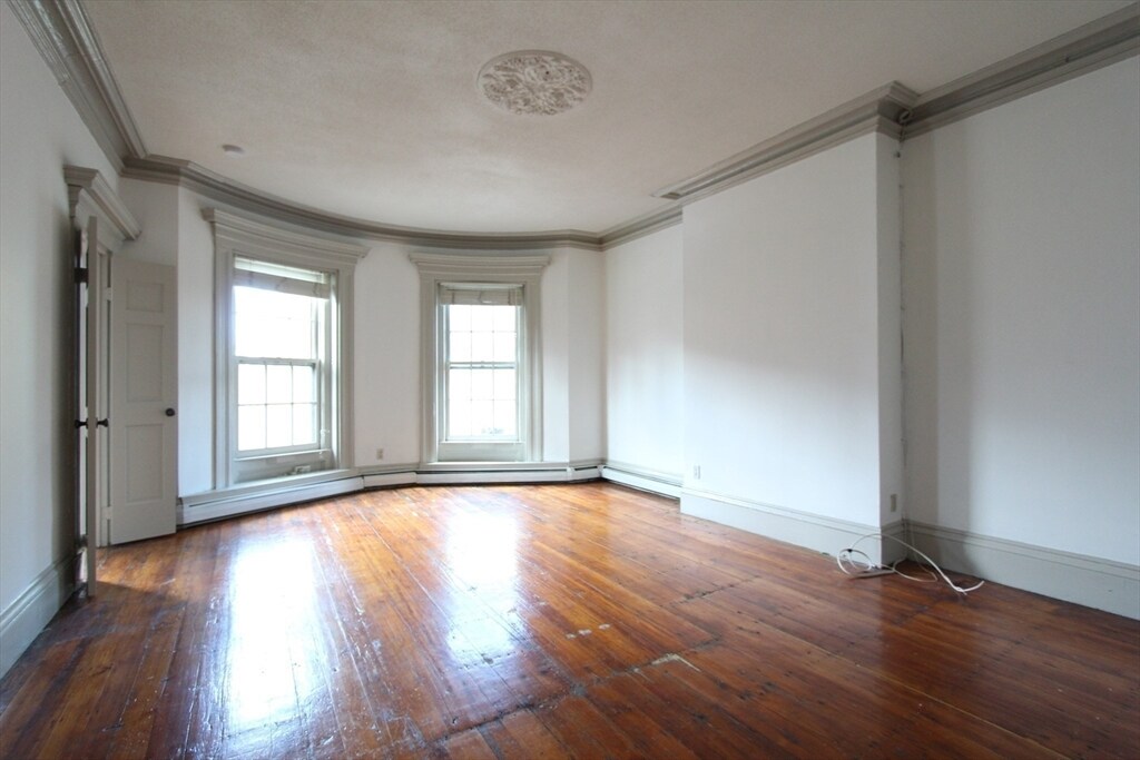 483 Massachusetts Ave in Boston, MA - Building Photo