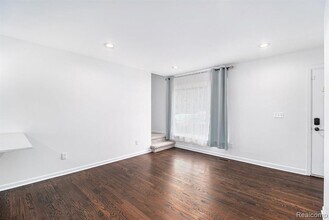 1508 Gardenia Ave in Royal Oak, MI - Building Photo - Building Photo
