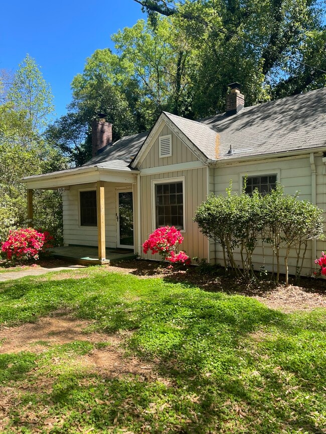 3030 Carol Ave in Charlotte, NC - Building Photo - Building Photo