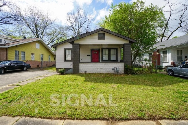 property at 1785 Steiner Ave SW