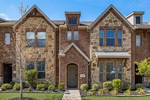 2016 Saddle Wy in Mesquite, TX - Building Photo