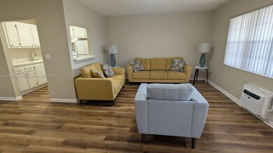 206 Norwich I in West Palm Beach, FL - Building Photo - Building Photo