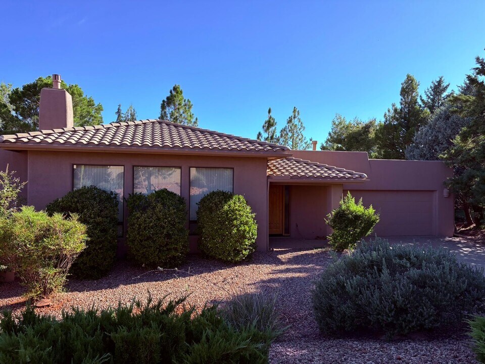 85 Alta Vista Dr in Sedona, AZ - Building Photo