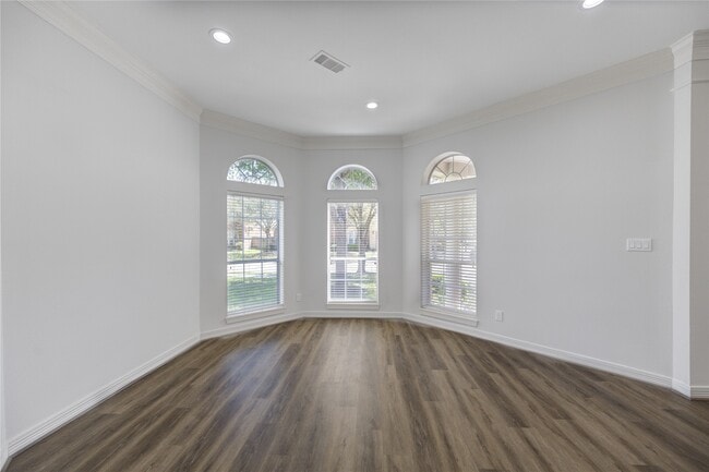 property at 3007 Mullingar Walk