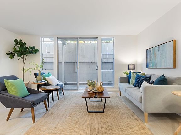 811 York St, Unit 23 in Oakland, CA - Building Photo - Building Photo