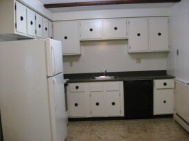 6 Notch Rd Ext, Unit 6B in bolton, CT - Building Photo