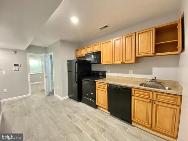 1723 N 17th St in Philadelphia, PA - Building Photo - Building Photo