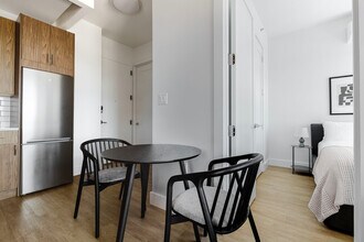 82 4th Ave in Brooklyn, NY - Building Photo - Building Photo