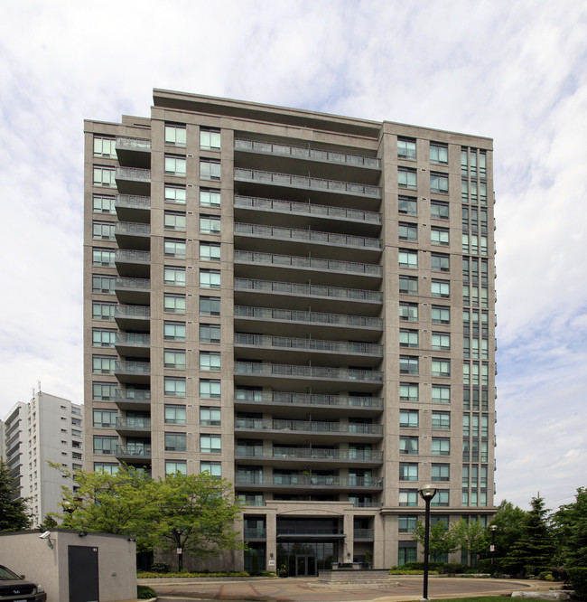 38 Fontenay Ct in Toronto, ON - Building Photo - Building Photo