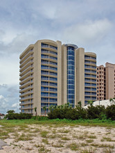 Vista Bella in Orange Beach, AL - Foto de edificio - Building Photo