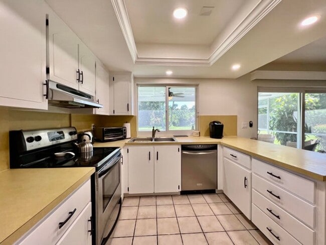 property at 5878 Tidewater Dr