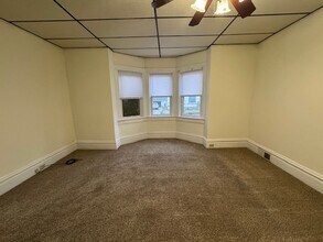 609 Main St in Latrobe, PA - Foto de edificio - Building Photo