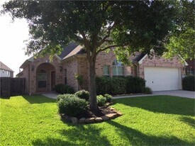 19918 Hardsville Dr in Spring, TX - Building Photo