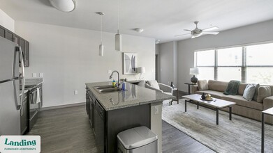 650 S Main St in Fort Worth, TX - Building Photo - Building Photo