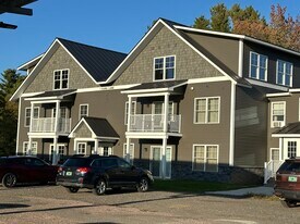 3 Kana Ln, Unit 205 in Essex Junction, VT - Building Photo