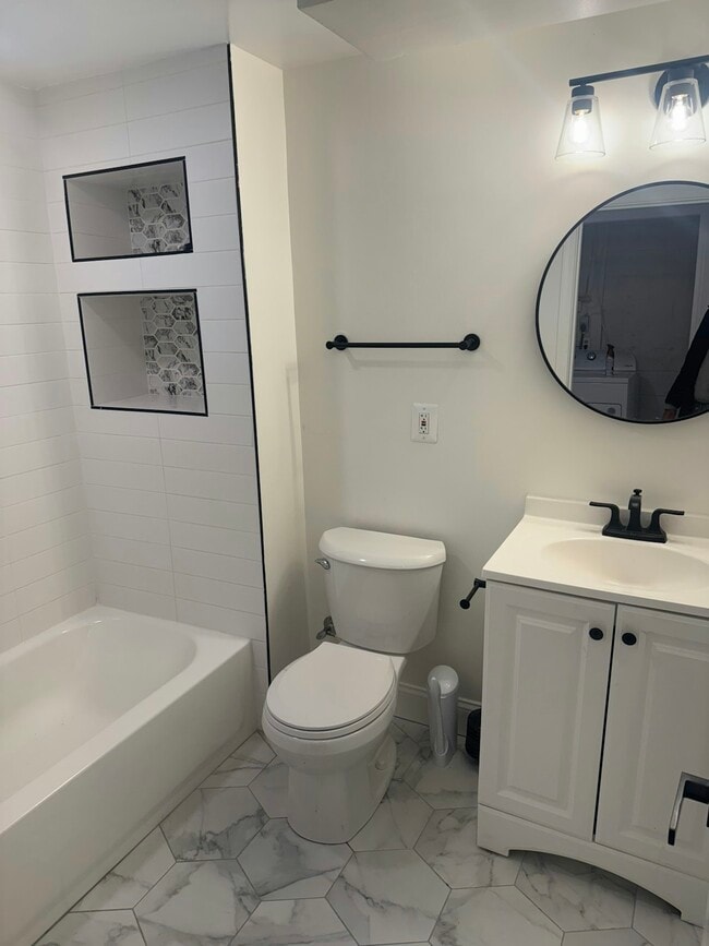 property at 4323 Dubois Pl SE
