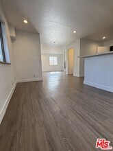 1505 S Dunsmuir Ave in Los Angeles, CA - Building Photo - Building Photo