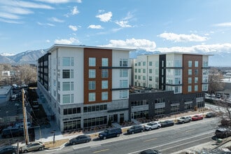 Glenwood Millcreek Apartments in Millcreek, UT - Foto de edificio - Building Photo