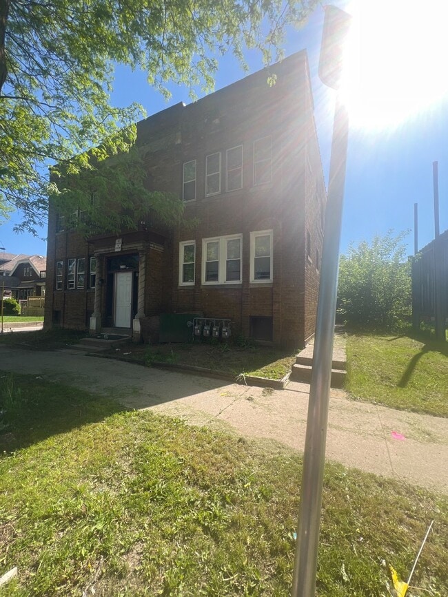 3112 N 38th St in Milwaukee, WI - Building Photo - Building Photo