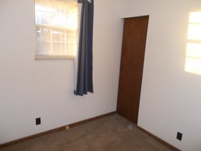 3262 8th St in Huntington, WV - Building Photo - Building Photo