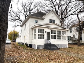 814 6th Ave S in St. Cloud, MN - Building Photo