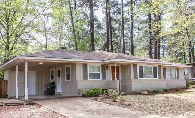 property at 1205 Greenwood Dr