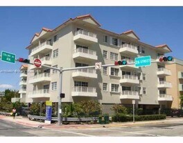 2600 Collins Ave in Miami Beach, FL - Building Photo