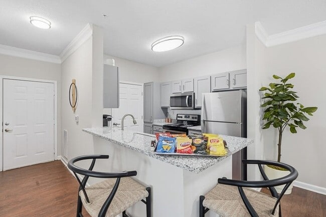 Glen Oaks East Apartments