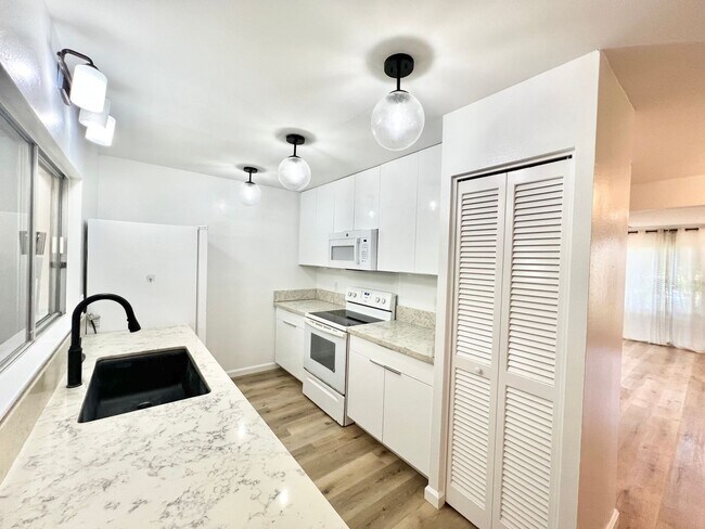 47-578-6949 Hui Kelu St in Kaneohe, HI - Building Photo - Building Photo