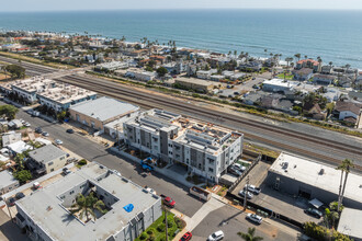 The Breakers - South Swell in Oceanside, CA - Building Photo - Building Photo