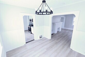 1490 Hillside Terrace in Akron, OH - Building Photo - Building Photo