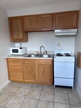 319 W North St, Unit Moreland in Lima, OH - Building Photo - Building Photo