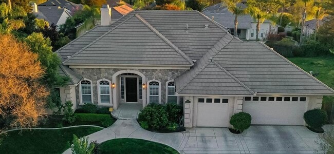 property at 11409 Beckett Ct