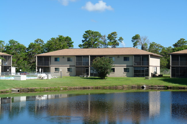 1802 University Ln in Cocoa, FL - Building Photo - Building Photo