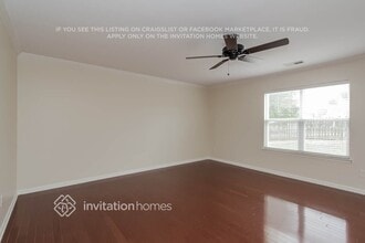 9450 Macquarie Ln in Charlotte, NC - Building Photo - Building Photo