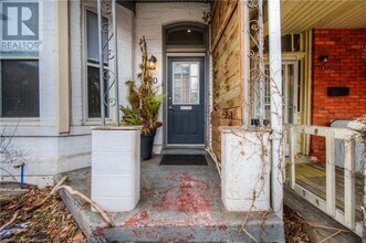 70 Erie Ave in Hamilton, ON - Building Photo - Building Photo