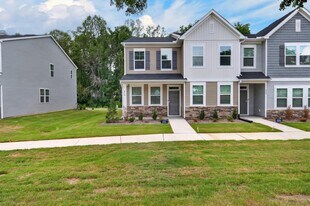 210 Redford Pl Dr in Rolesville, NC - Building Photo
