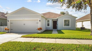 161 Prairie Falcon Dr in Groveland, FL - Building Photo - Building Photo