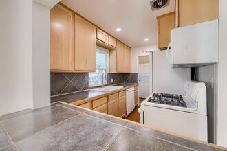 4615 Perry St in Denver, CO - Building Photo - Building Photo