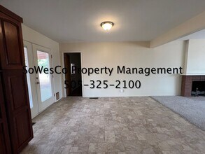 1507 Zuni Dr in Farmington, NM - Building Photo - Building Photo