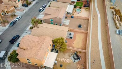 6333 Legend Falls St in North Las Vegas, NV - Building Photo - Building Photo