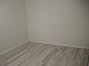 283 Coronado St, Unit Apt for rent in Islip Terrace, NY - Building Photo - Building Photo