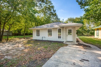 510 Frazier St in Terrell, TX - Building Photo - Building Photo