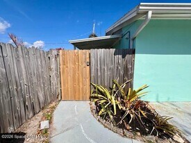 179 Clairbourne Ave in Satellite Beach, FL - Building Photo