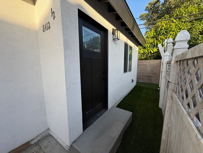 8412 Buhman Ave, Unit 8412 Buhman Ave in Pico Rivera, CA - Building Photo - Building Photo