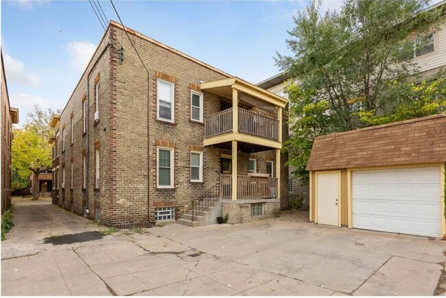 2826 Pleasant Ave, Unit 1g in Minneapolis, MN - Building Photo - Building Photo