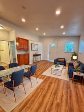 435 E Truslow Ave in Fullerton, CA - Building Photo - Building Photo
